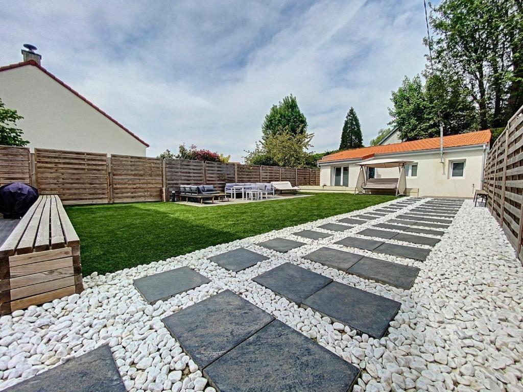 Spa Jungle Le Mesnil-Saint-Denis Εξωτερικό φωτογραφία