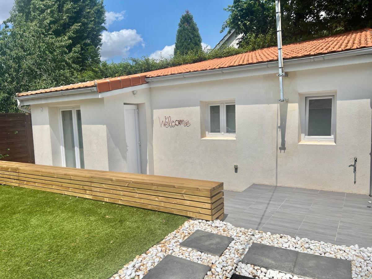 Spa Jungle Le Mesnil-Saint-Denis Εξωτερικό φωτογραφία