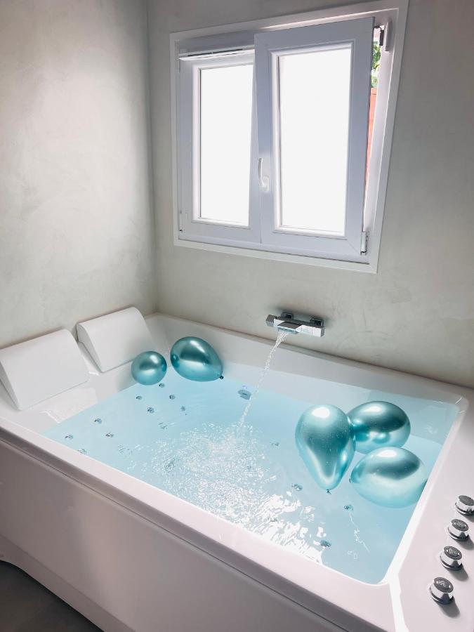 Spa Jungle Le Mesnil-Saint-Denis Εξωτερικό φωτογραφία
